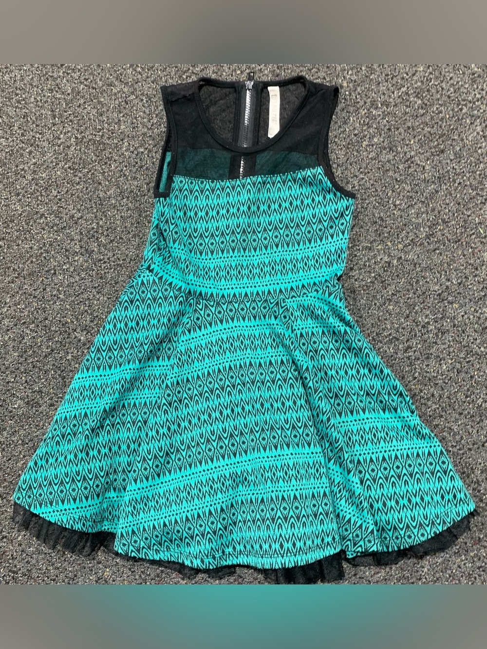Beautees girls size 7 party dress